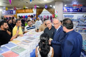 حسومات تصل إلى 35 بالمئة… افتتاح معرض للقرطاسية والمستلزمات المدرسية في مجمع أفاميا باللاذقية