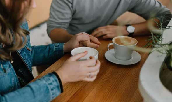 علامات تدل على عدم التوافق بينك وبين شريك حياتك 2 علامات تدل على عدم التوافق بينك وبين شريك حياتك