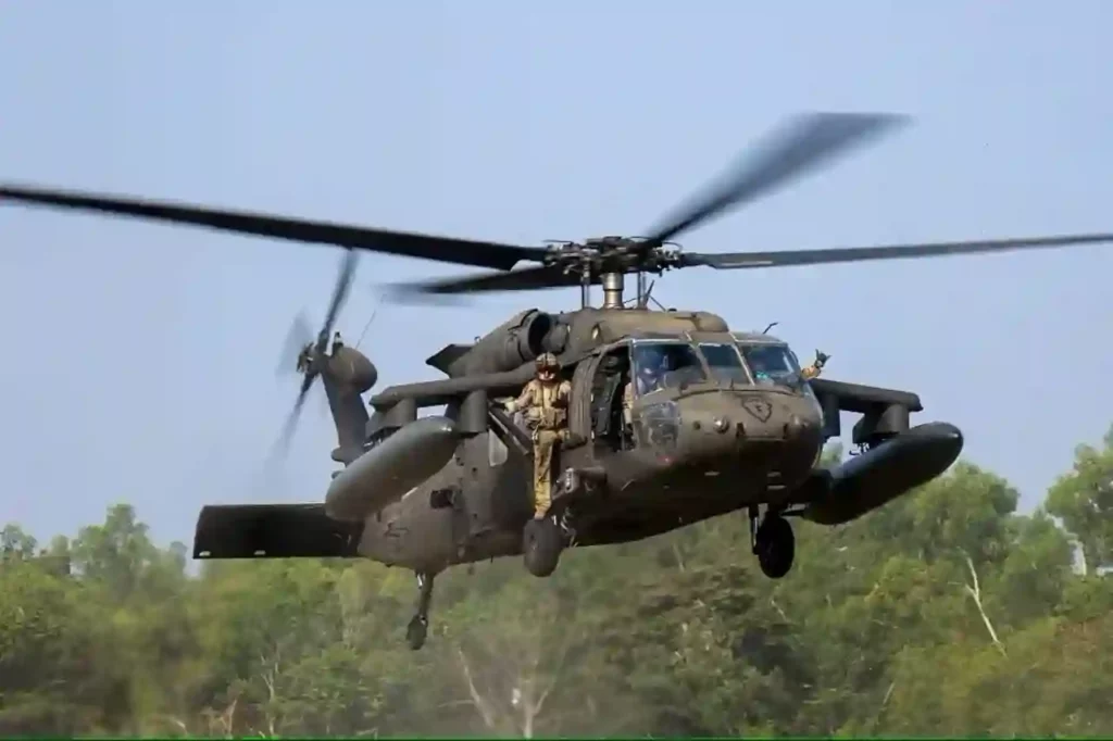 رئيس الأركان الأردني: القوات المسلحة مستعدة لتنفيذ أي مهمة دفاعية لحماية حدود المملكة 3 رئيس الأركان الأردني: القوات المسلحة مستعدة لتنفيذ أي مهمة دفاعية لحماية حدود المملكة