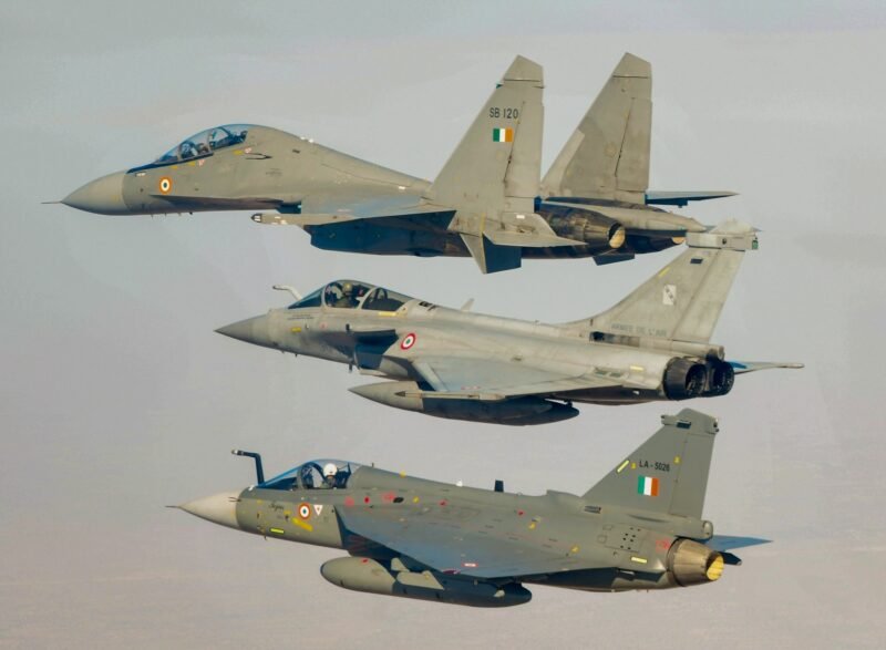 Rafale Su-30MKI et Tejas Mk1