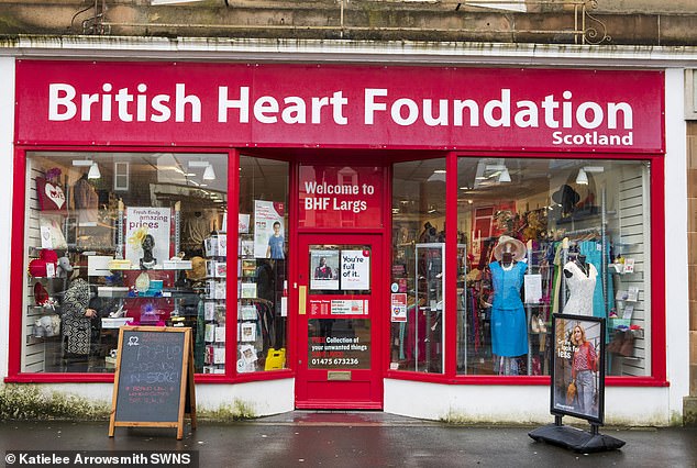 كيف يمكن أن يوفر "التصحيح" الذي يزرعه المختبر شريان الحياة لمليون شخص يعانون من قصور القلب 3 94662263 14340541 British Heart Foundation has the development of the patches coul a 63 1738200871327