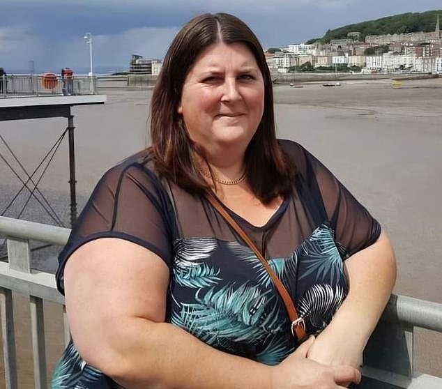 كنا سمينين للغاية على الجنس ووزني كاد أن يقتلني - إليكم كيف شاهدنا الشرارة بدون أوزميتش كنا سمينين للغاية على الجنس ووزني كاد أن يقتلني - إليكم كيف شاهدنا الشرارة بدون أوزميتش