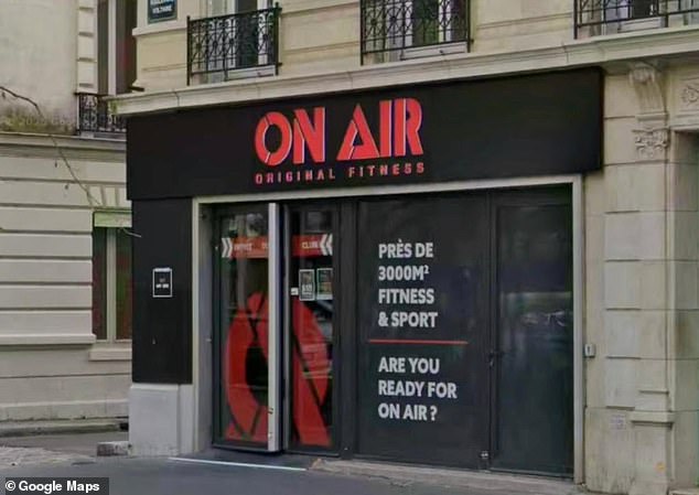 وقعت المأساة في حوالي الساعة 6:20 مساءً في 14 أبريل في مركز رياضي صغير تم تسميته في Air Gym يقع في المنطقة الحادية عشرة من العاصمة الفرنسية