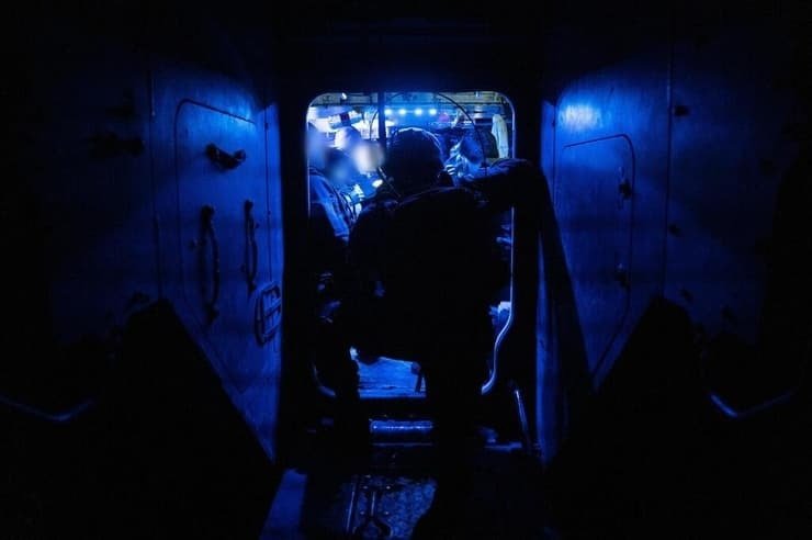 الاحتلال يبدأ عمليات في "ممر موراغ" بغزة ويهدد بتوسيع الضغط على حماس