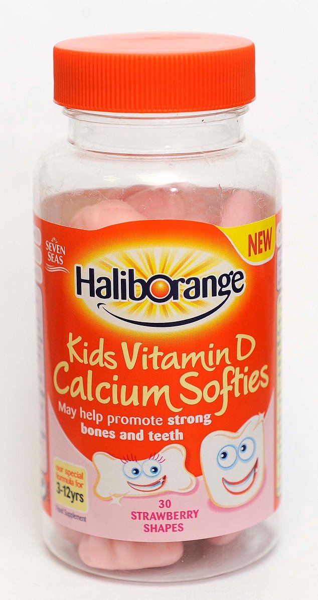 تم الكشف: مضغ فيتامين الأطفال الذي يحتوي على سكر أكثر من هاريبوس احتوت الناعم الهاليبورانج على 1.46 سكر لكل وجبة ويحتوي فقط على 2.5 ميكروغرام من فيتامين د