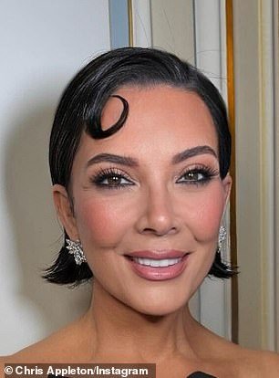 قام عشاق كريس جينر بأخذ مزدوج يوم السبت بعد أن شارك كريس ستابلتون مصفف الشعر في سلسلة من الصور لنجم الواقع