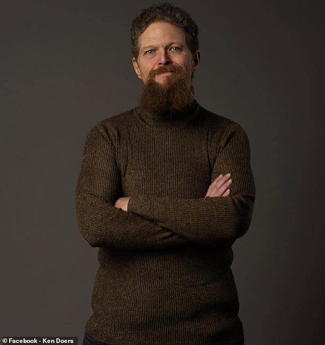 التحول المدهش لخسارة الوزن على الإطلاق: يكشف الإنسان عن الطريقة المجنونة التي ألقاها أكثر من 300 رطل