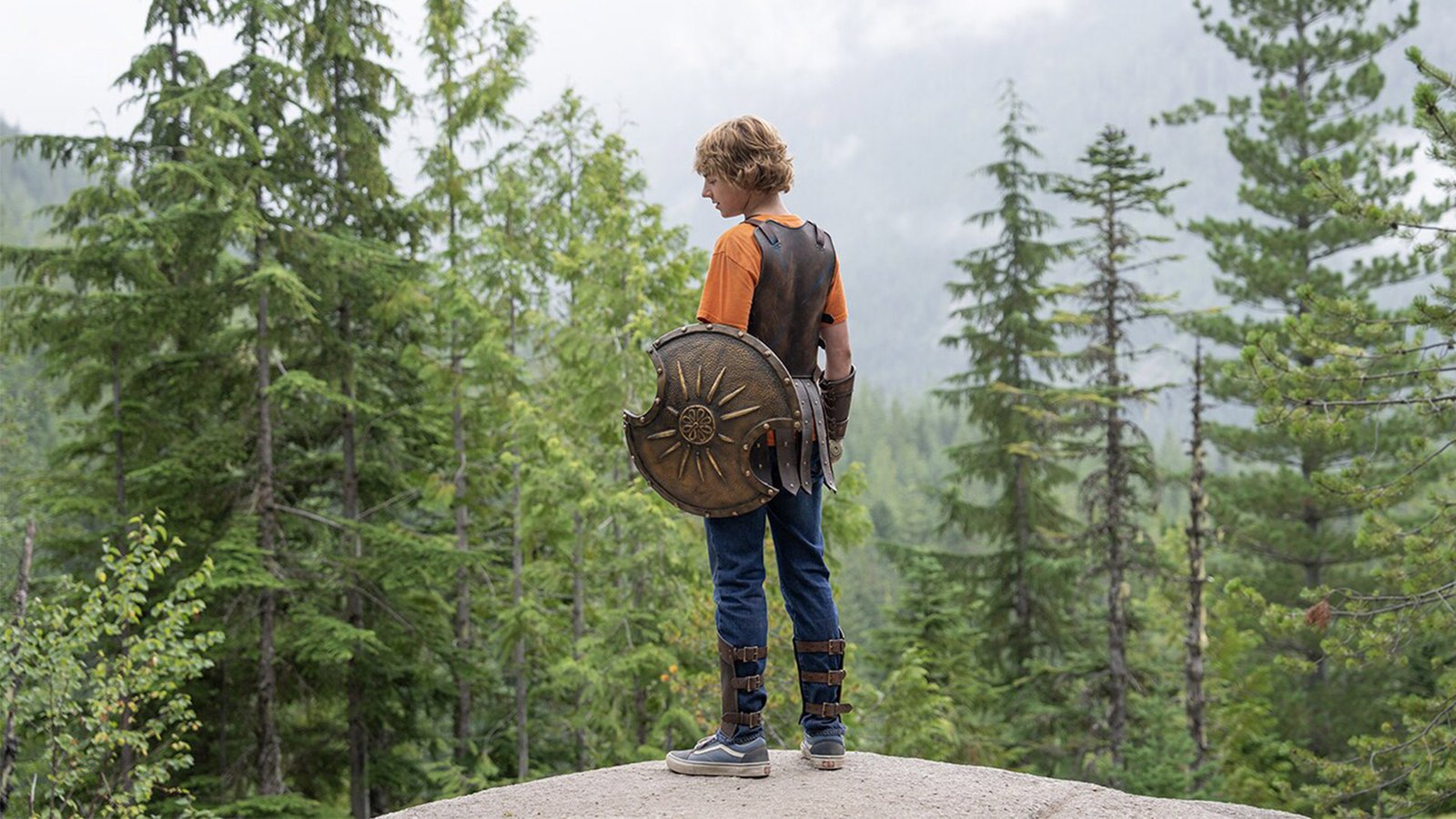 تسديدة ترويجية من ديزني بلس بيرسي جاكسون والأولمبيين