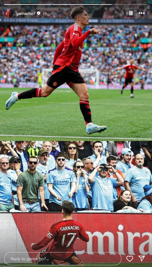 كولاج لاعب كرة قدم يحتفل بهدف وردع المشجعين.