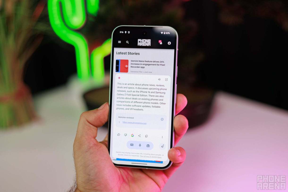 Google Pixel 9. | Image Credit - Phonearena - Pixel 10 Preview Screw Up: كان لدى Google فرصة واحدة وفجرته