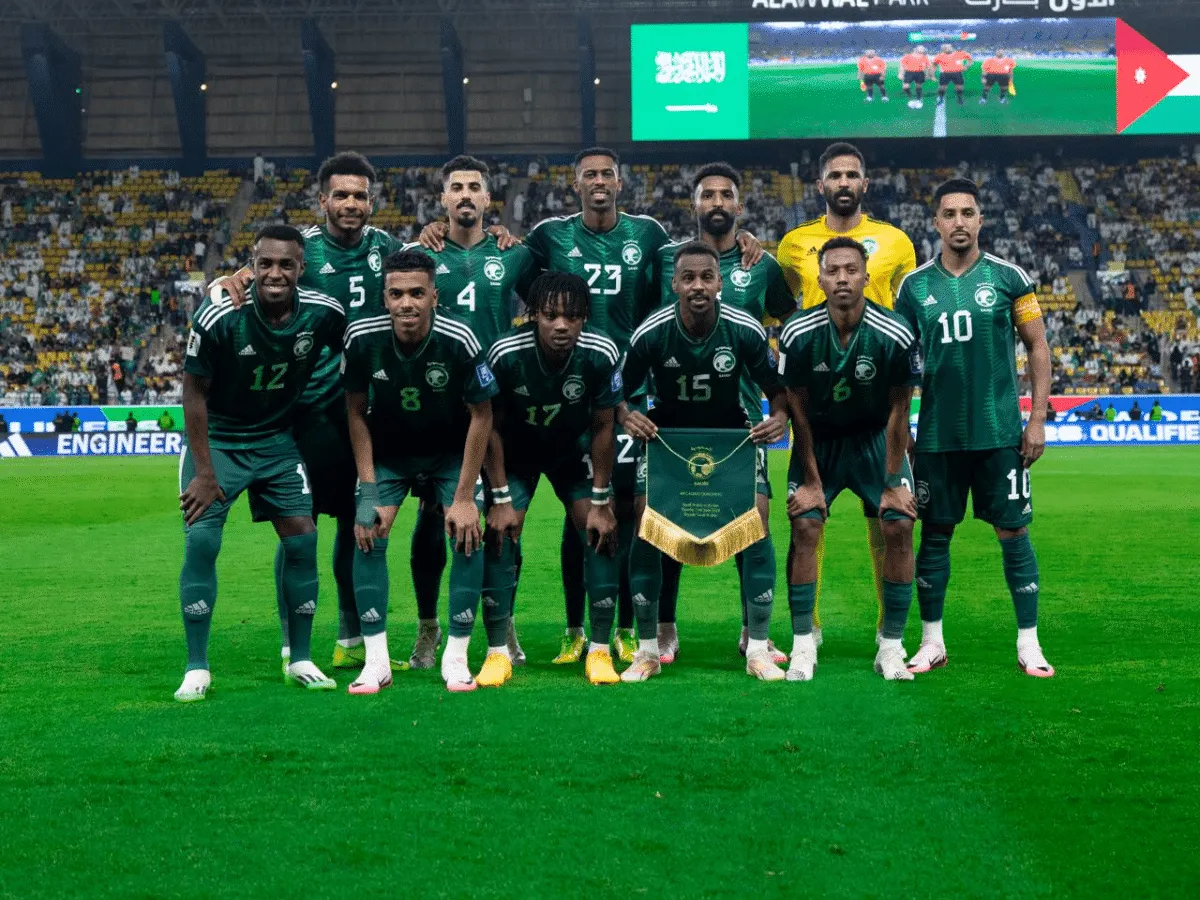 هل يخسر المنتخب السعودي أحد أوراقه الدفاعية أمام البحرين في تصفيات كأس العالم؟ هل يخسر المنتخب السعودي أحد أوراقه الدفاعية أمام البحرين في تصفيات كأس العالم؟