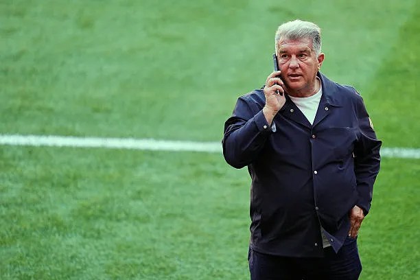 رغبة برشلونة في تعويض خسائره المالية تصطدم برفض فيفا