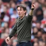 فرانك "معدلات" لاعب خط وسط فيلا يميل إلى "المزيد من الدقائق" في سبيرز