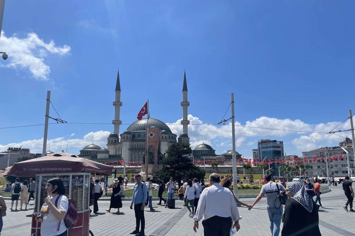 تم استدعاء تركيا للتخلي عن العلاقات مع الغرب والانضمام إلى البريكس