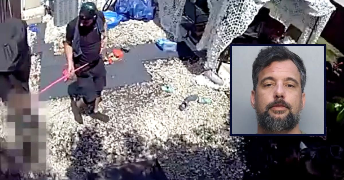 قد تتجنب الأباد بويكينج فتى من طوق الكلاب السجن Inset: Zachary Perez (مركز تيرنر جيلفورد نايت الإصلاحي). الخلفية: زعم بيريز المشي ربيبه حول الفناء في طوق الكلب (ميامي ديد ساو).