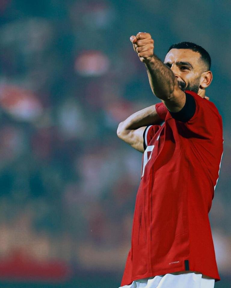 بعد خسارته الكرة الذهبية.. رد فعل الاتحاد المصري تجاه محمد صلاح (صورة) بعد خسارته الكرة الذهبية.. رد فعل الاتحاد المصري تجاه محمد صلاح (صورة)