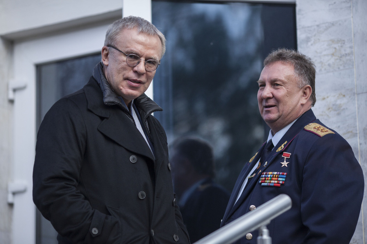 وضعت SBU بشكل غير متوقع على القائمة المطلوبة لاعب الهوكي ونائب دوما دوما فيتيسوف وضعت SBU بشكل غير متوقع على القائمة المطلوبة لاعب الهوكي ونائب دوما دوما فيتيسوف