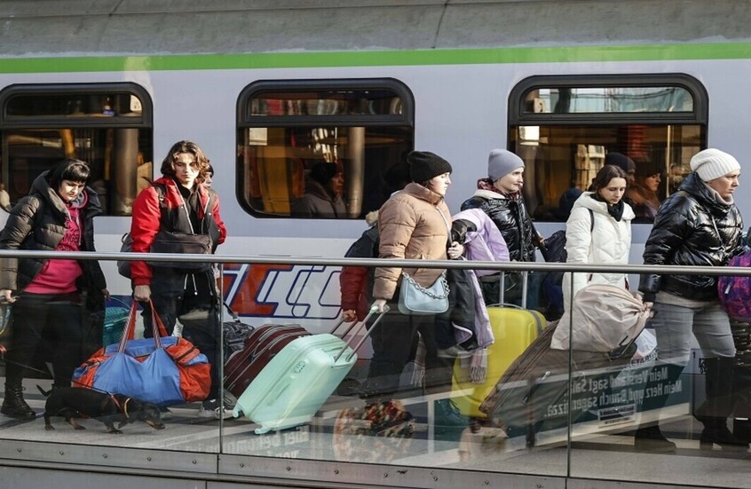 ألمانيا تدعو إلى تغيير نظام توزيع اللاجئين القادمين من أوكرانيا