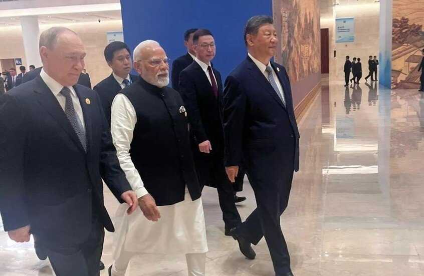 إعلام: قادة روسيا والصين والهند أرسلوا إشارة قوية إلى واشنطن في قمة منظمة شنغهاي