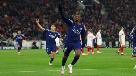 "عرض سري وحملة ترويج مشبوهة " للترويج لديمبلي للفوز بالكرة الذهبية فما القصة؟