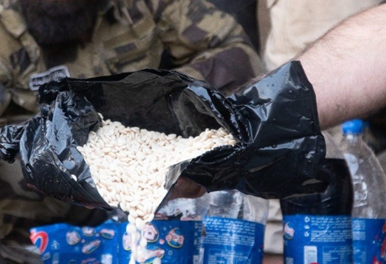 سوريا.. إحباط محاولة تهريب مليون قرص مخدر للسعودية سوريا.. إحباط محاولة تهريب مليون قرص مخدر للسعودية