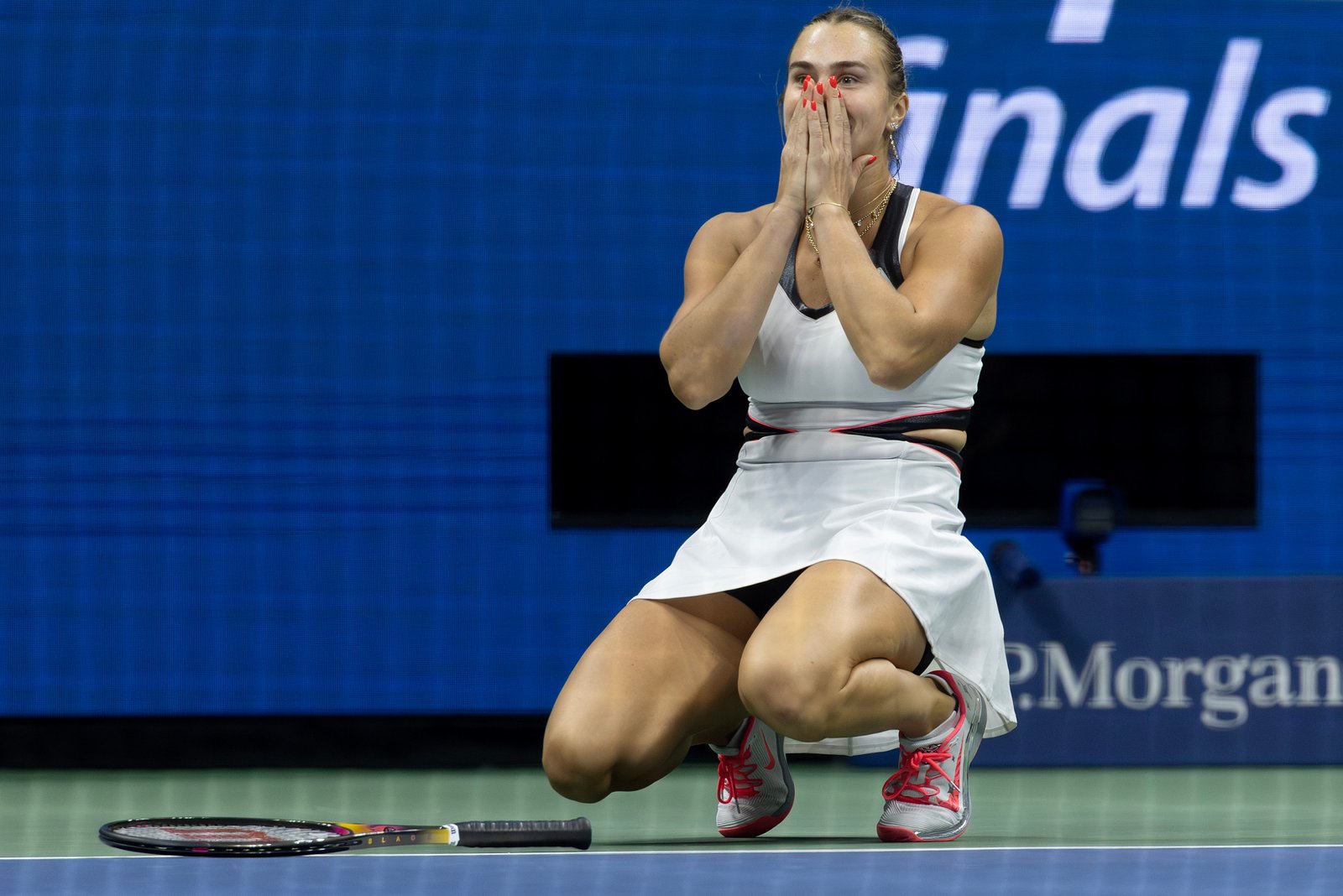 يتفاعل Sabalenka على نقطة المباراة