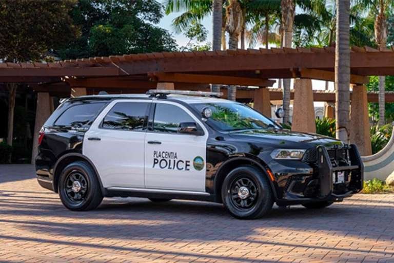 تم العثور على أمي من 5 سنوات متهمة فيما يتعلق بوفاة الابن لا تستجيب في الحوض