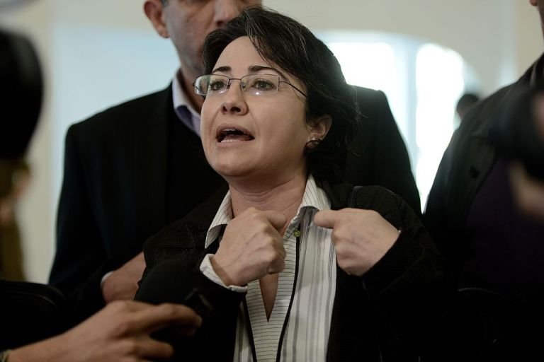 الشرطة الإسرائيلية تعتقل البرلمانية السابقة حنين زعبي بتهمة "التحريض"